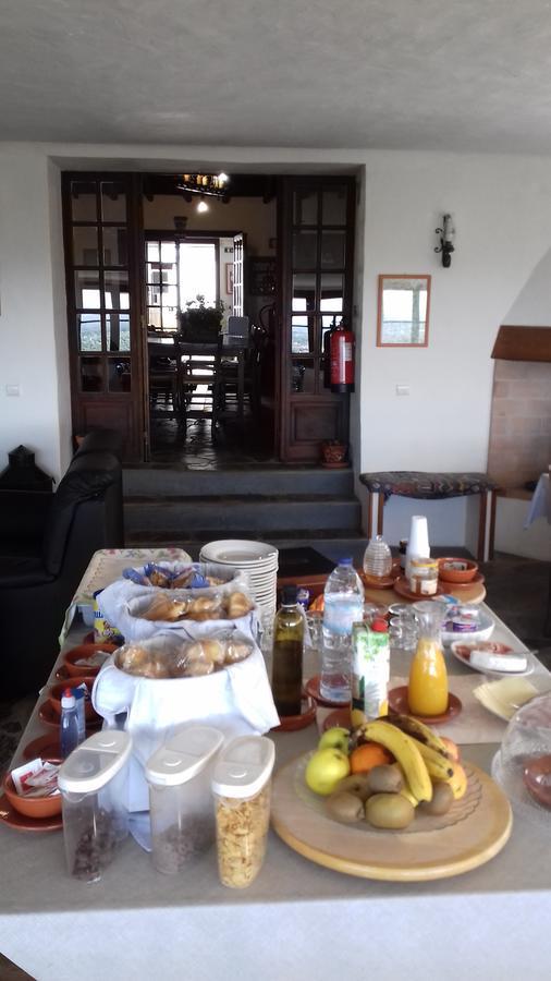 فيلا ريغينغوس دي مونسارازفي Casa De Campo Quinta Sao Jorge المظهر الخارجي الصورة
